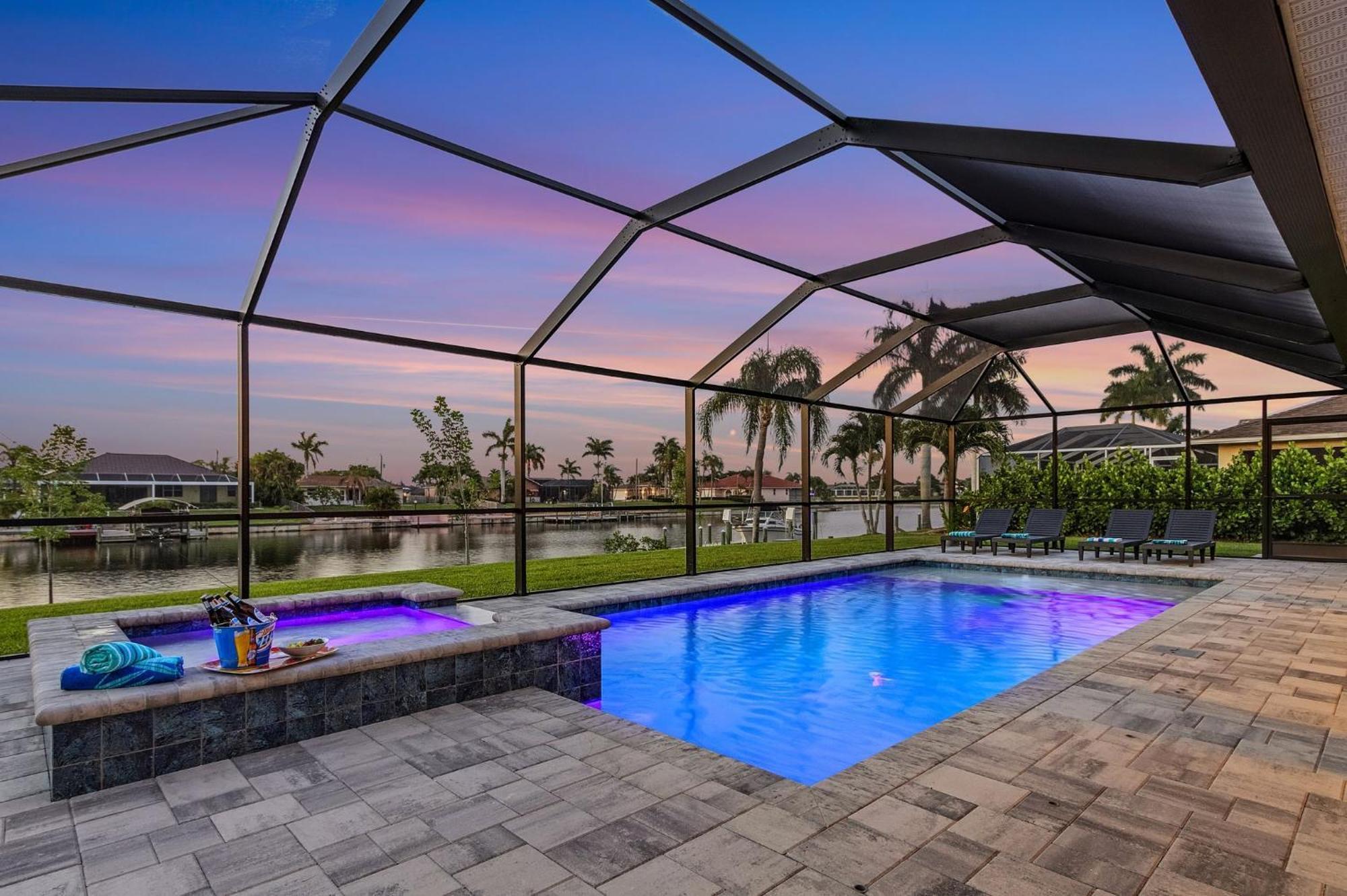 Sunrise To Sunset - Gorgeous Villa, Heated Pool And Spa, Bicycle - Del Boca Vista - Roelens *
