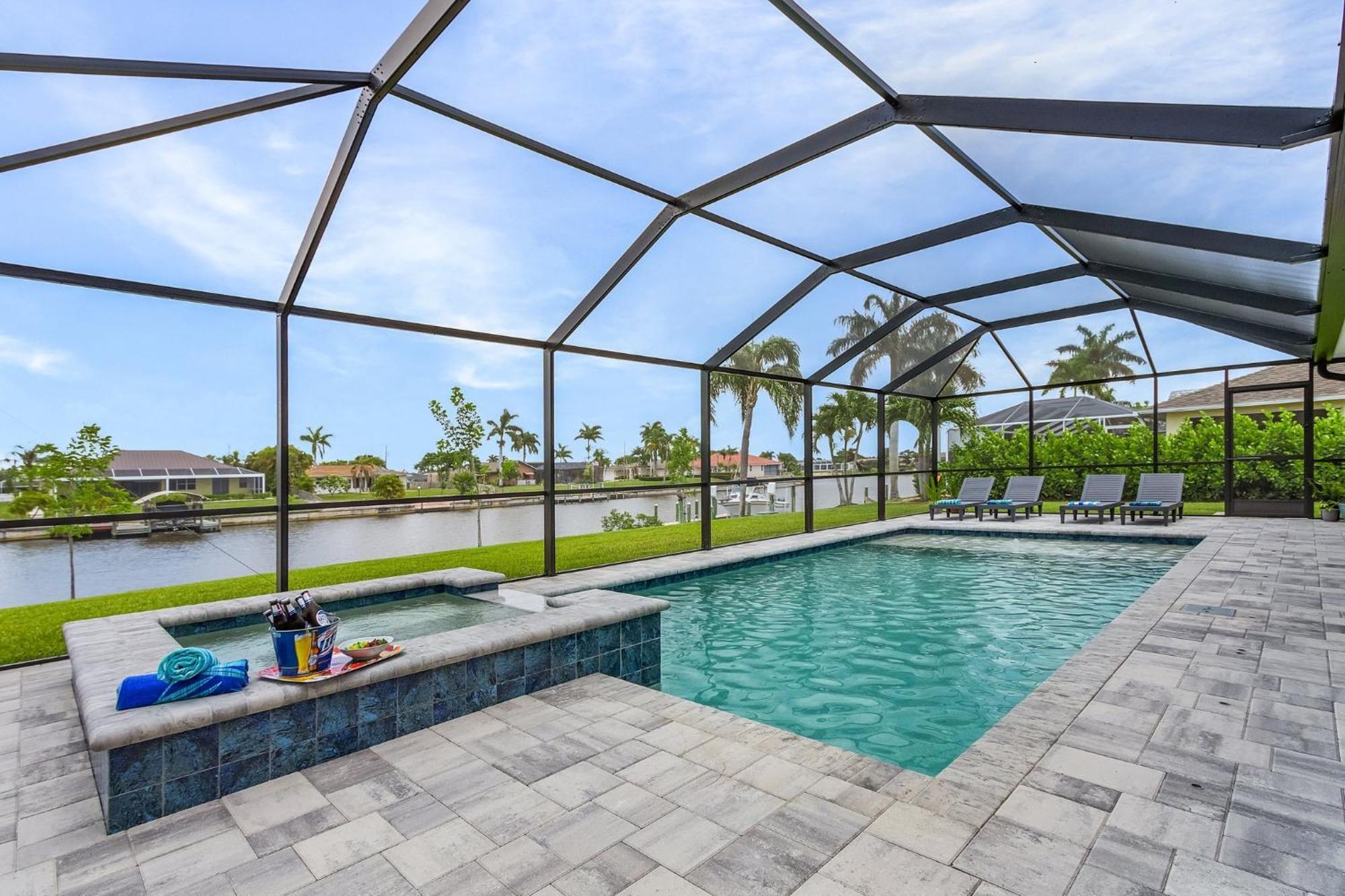 Holiday home Sunrise To Sunset - Gorgeous Villa, Heated Pool And Spa, Bicycle - Del Boca Vista - Roelens *