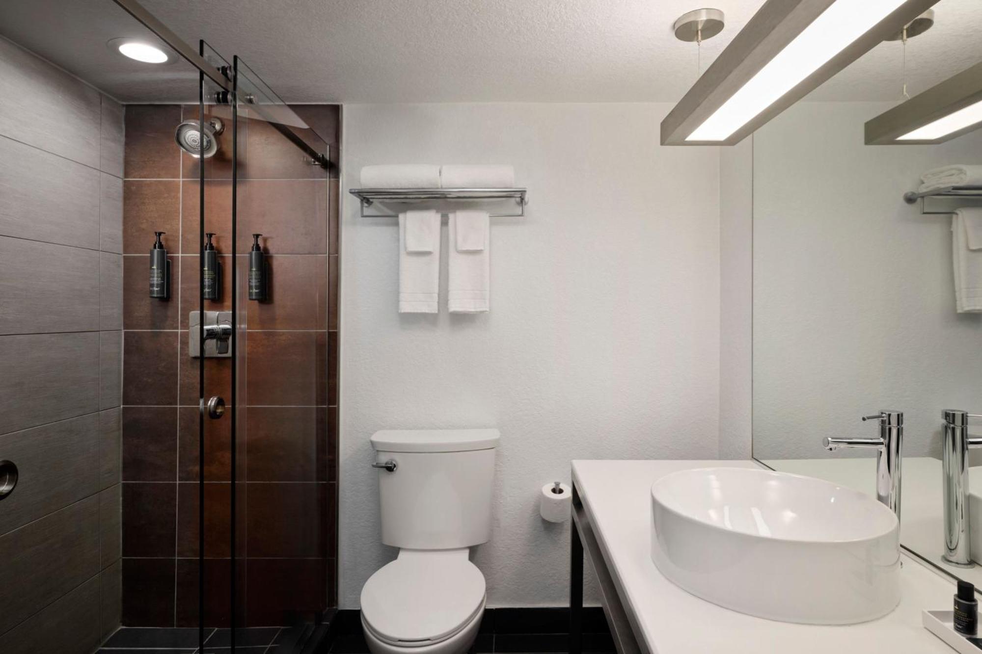 Hotel Aloft Miami Dadeland 3*