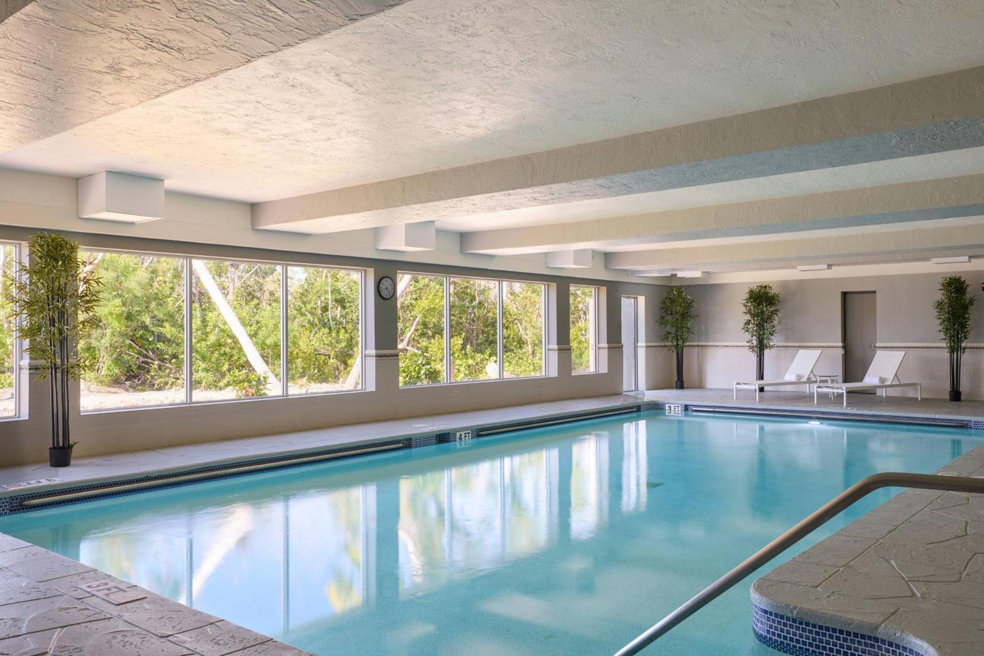 Marriott Sanibel Harbour & 4*