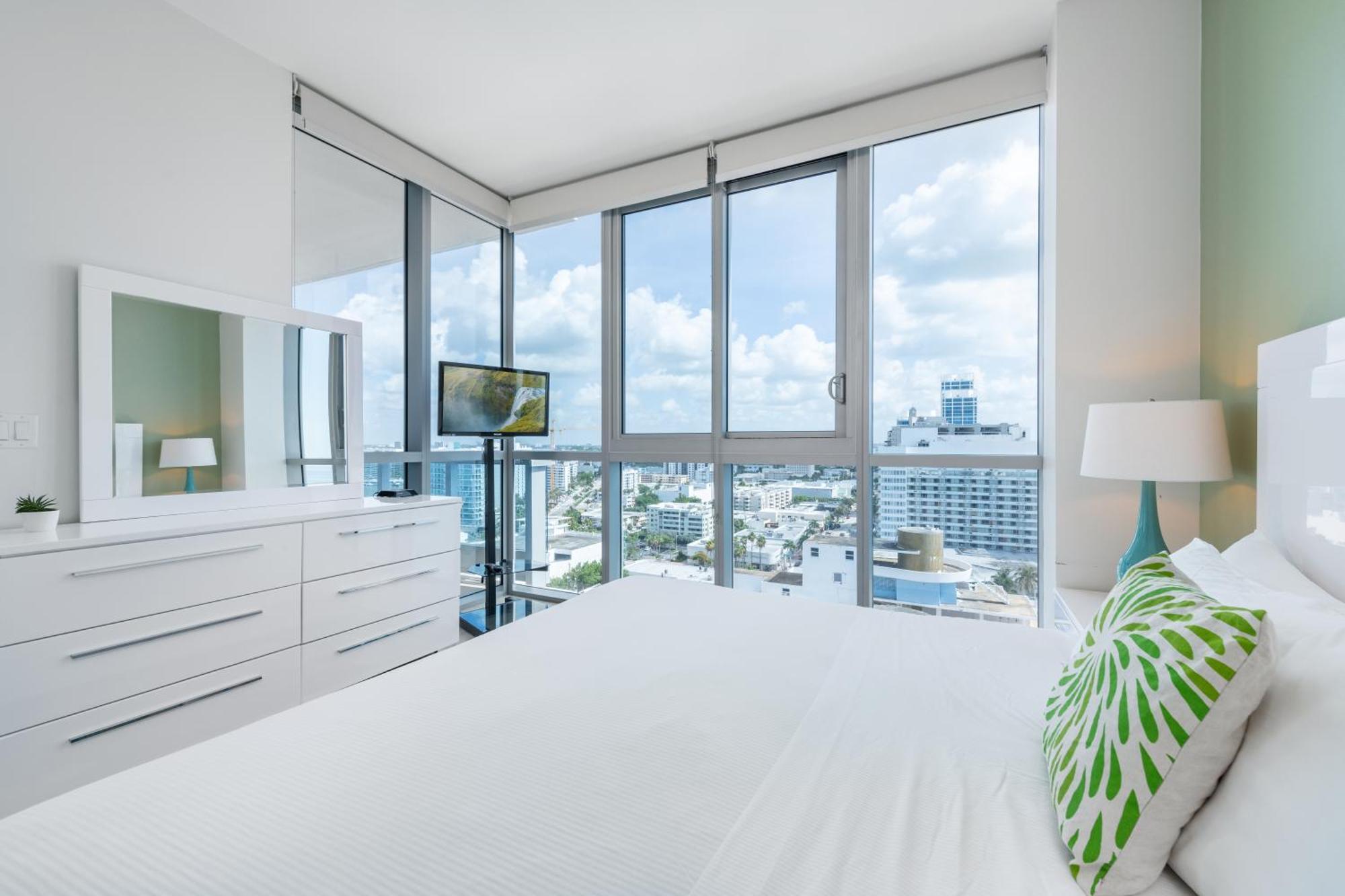 Bluebird Monte Carlo Miami Apartment Miami Beach