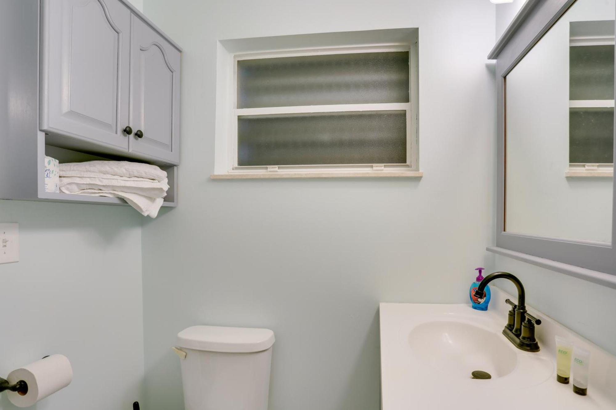 Pet-friendly Less Than 3 Mi To Downtown! Apartment *
