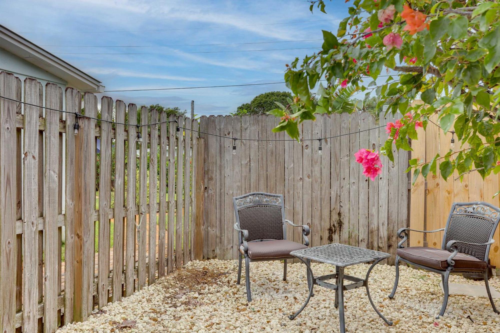 Pet-friendly Less Than 3 Mi To Downtown! Apartment