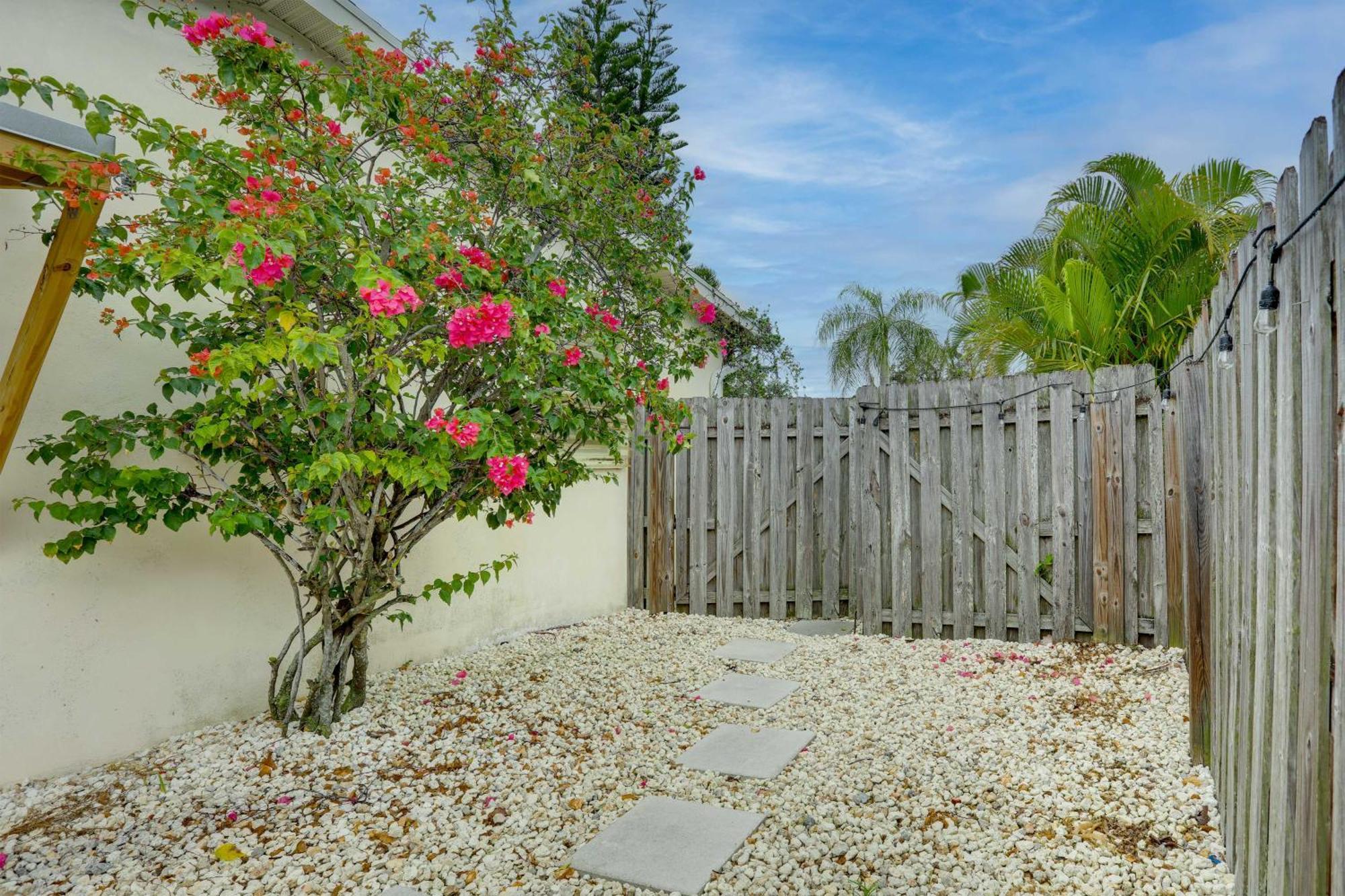 Pet-friendly Less Than 3 Mi To Downtown! Apartment *