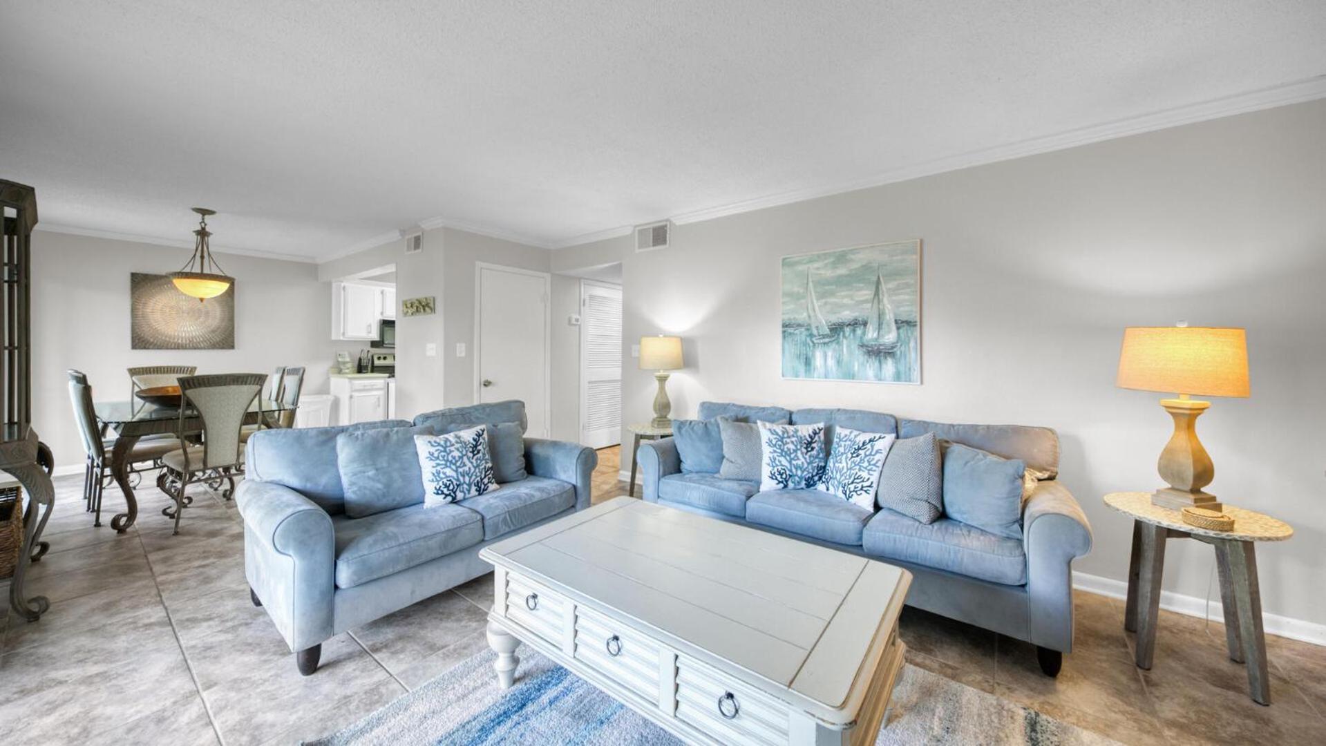 Cozy Renovated Ground Floor Unit - Golf - On The Golf Course Botel