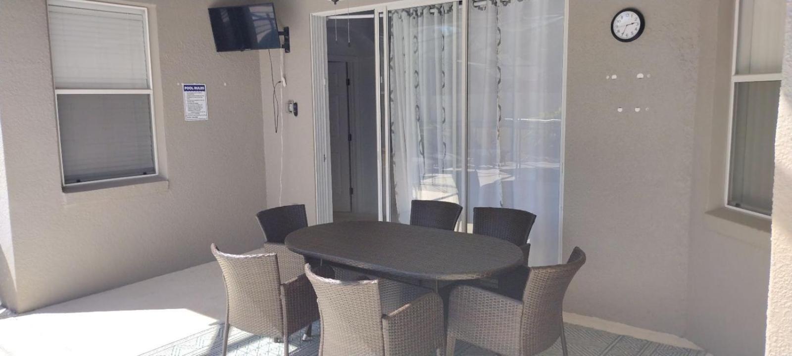 Themed Kid Bedrooms, 17 Miles To And Legoland, Private Pool, Kitchen, Wifi, Washer, Dryer *