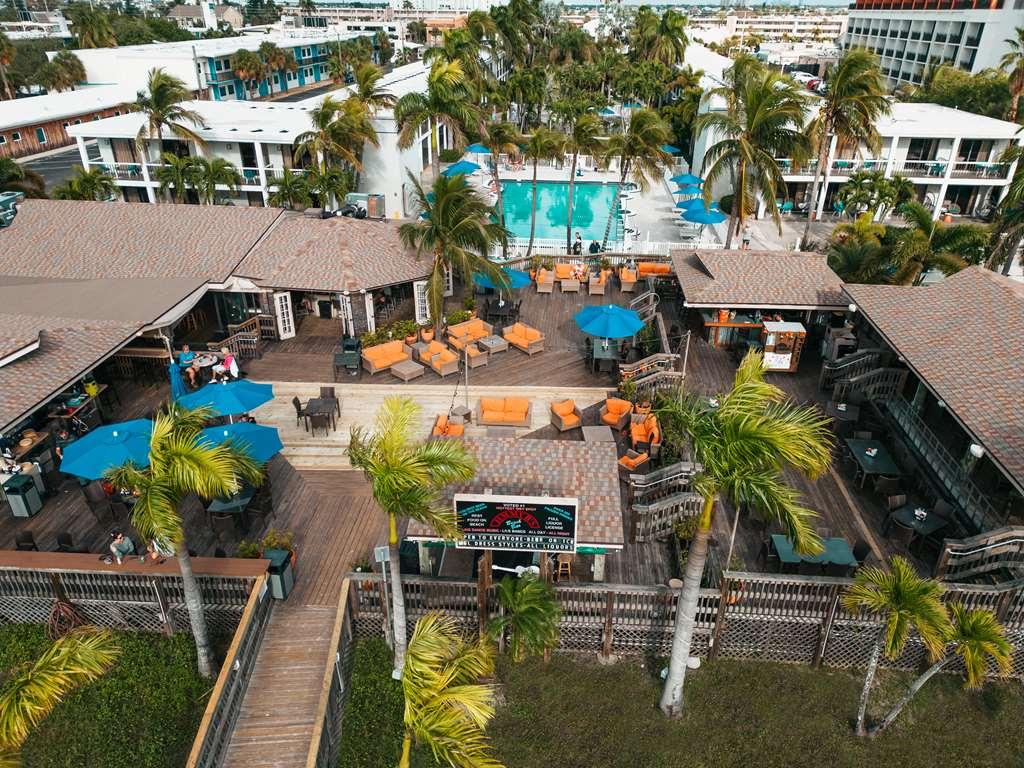 Resort The Beachcomber St. Pete & St. Pete Beach