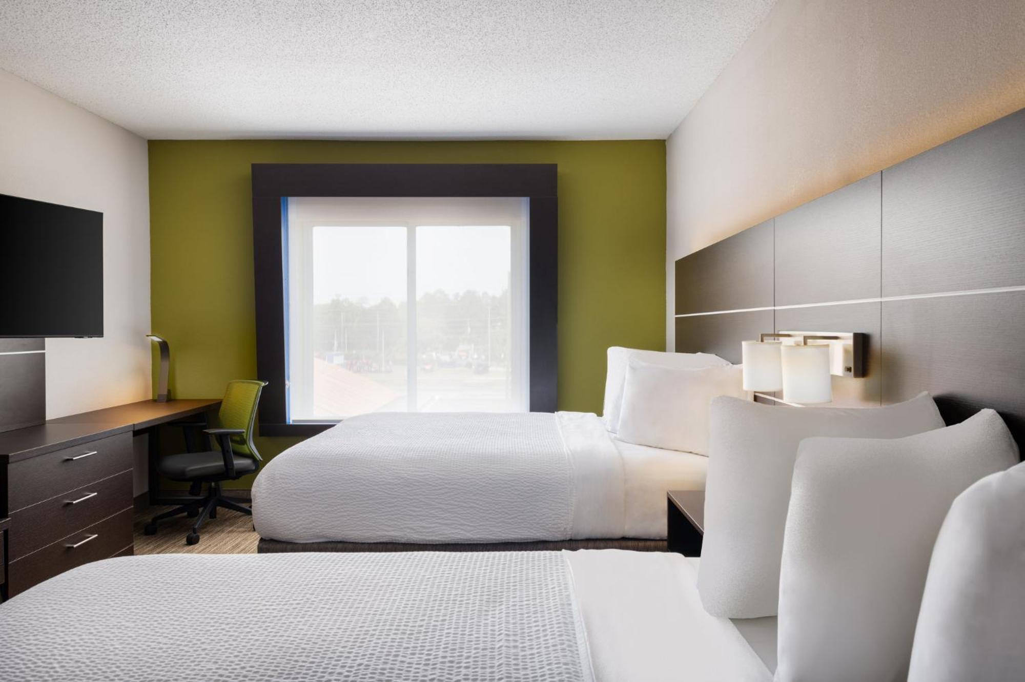 Hotel Express - By Ihg 2*