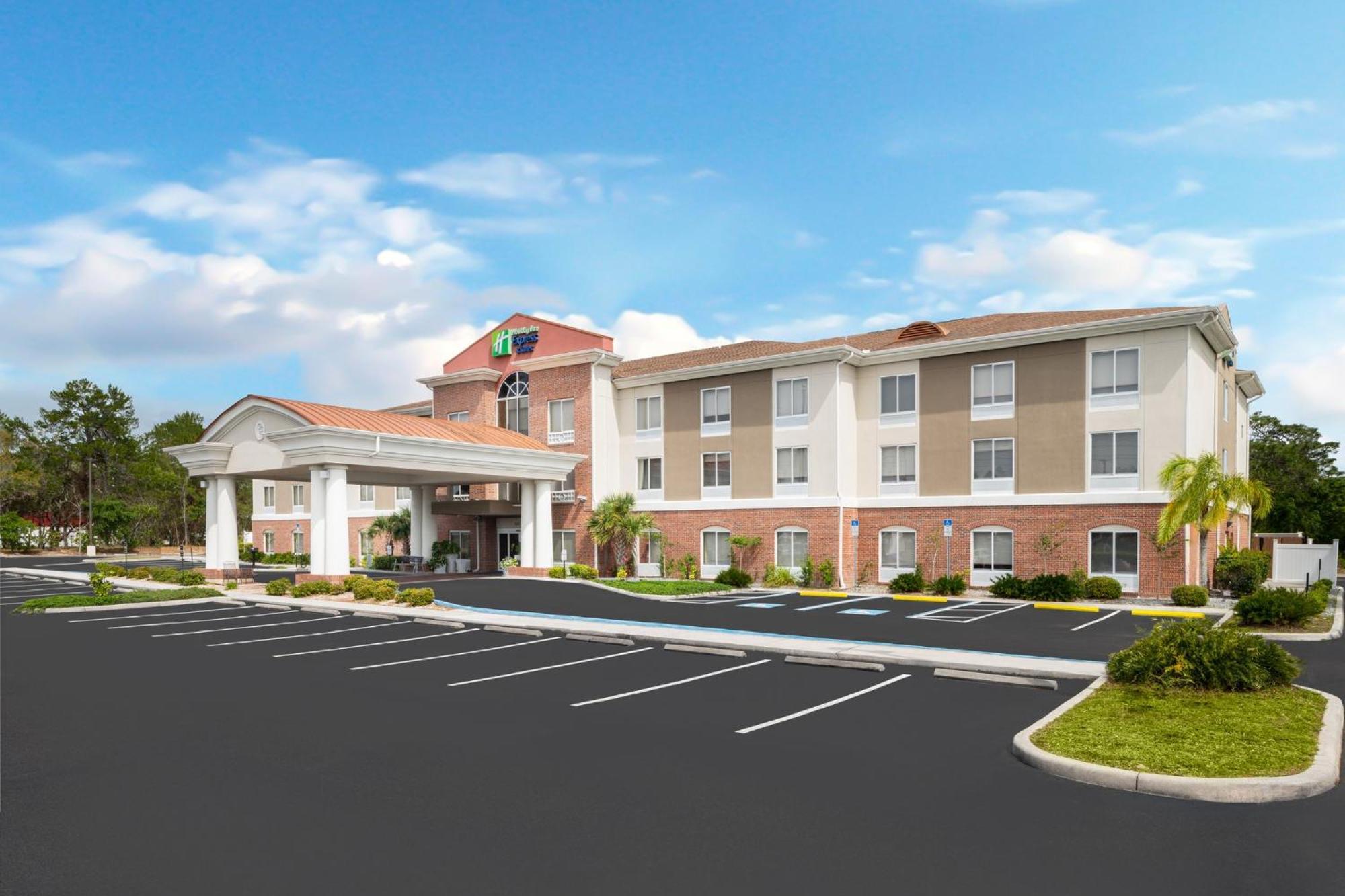 Express - By Ihg Hotel 2*
