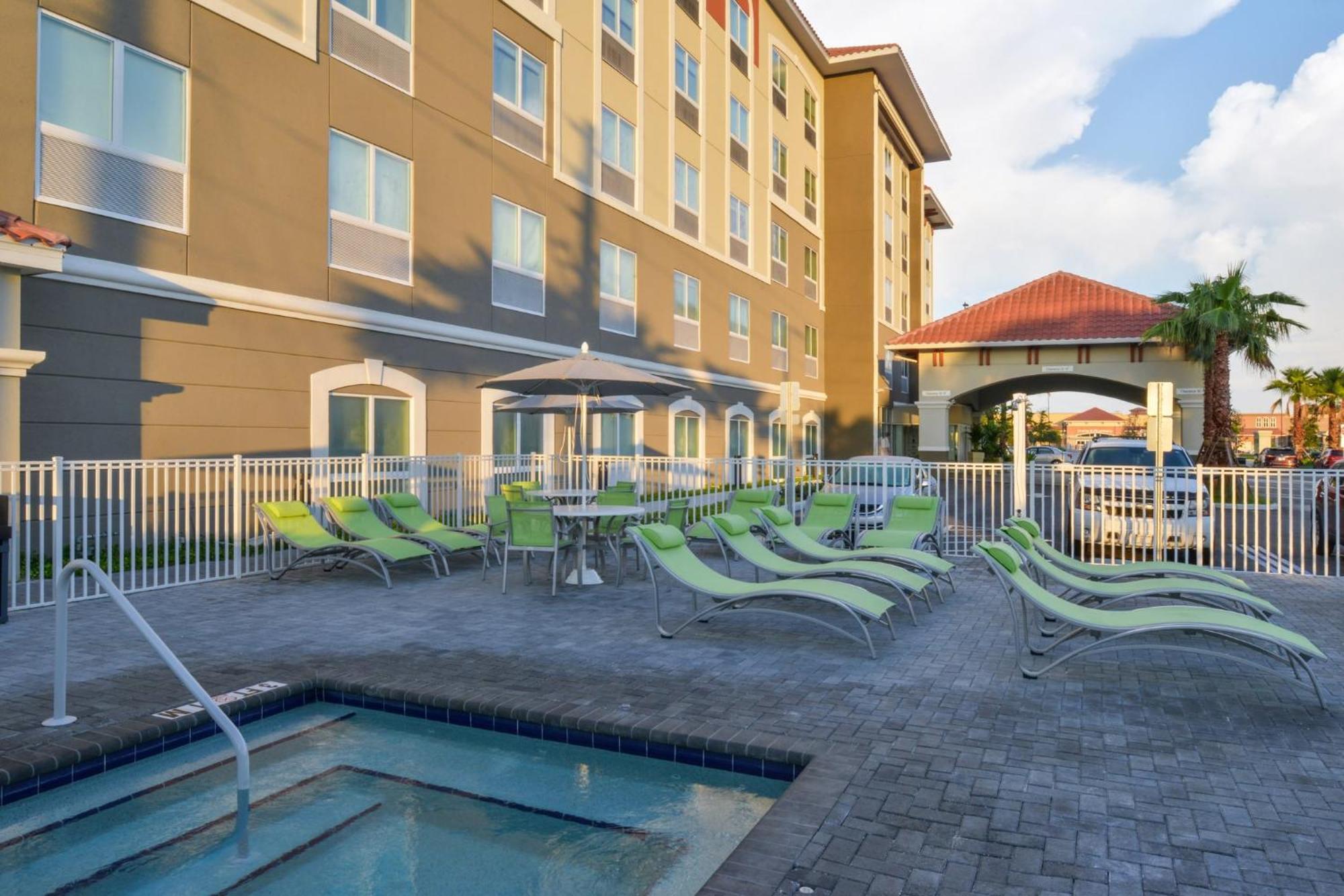 Hotel Holiday Inn Express & Suites - St. Petersburg - Madeira Beach By Ihg 3*