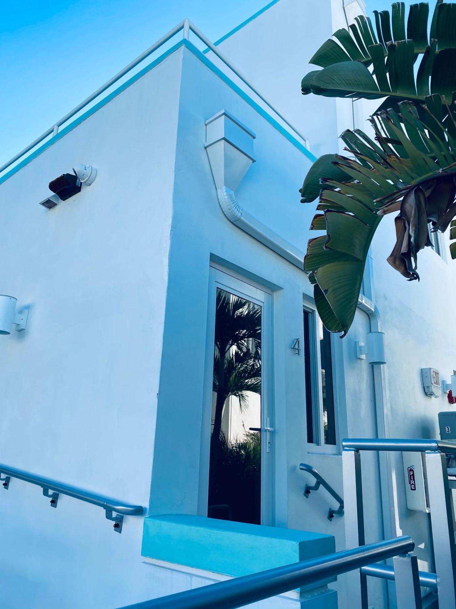 Aparthotel The Marlin Beachside Hollywood
