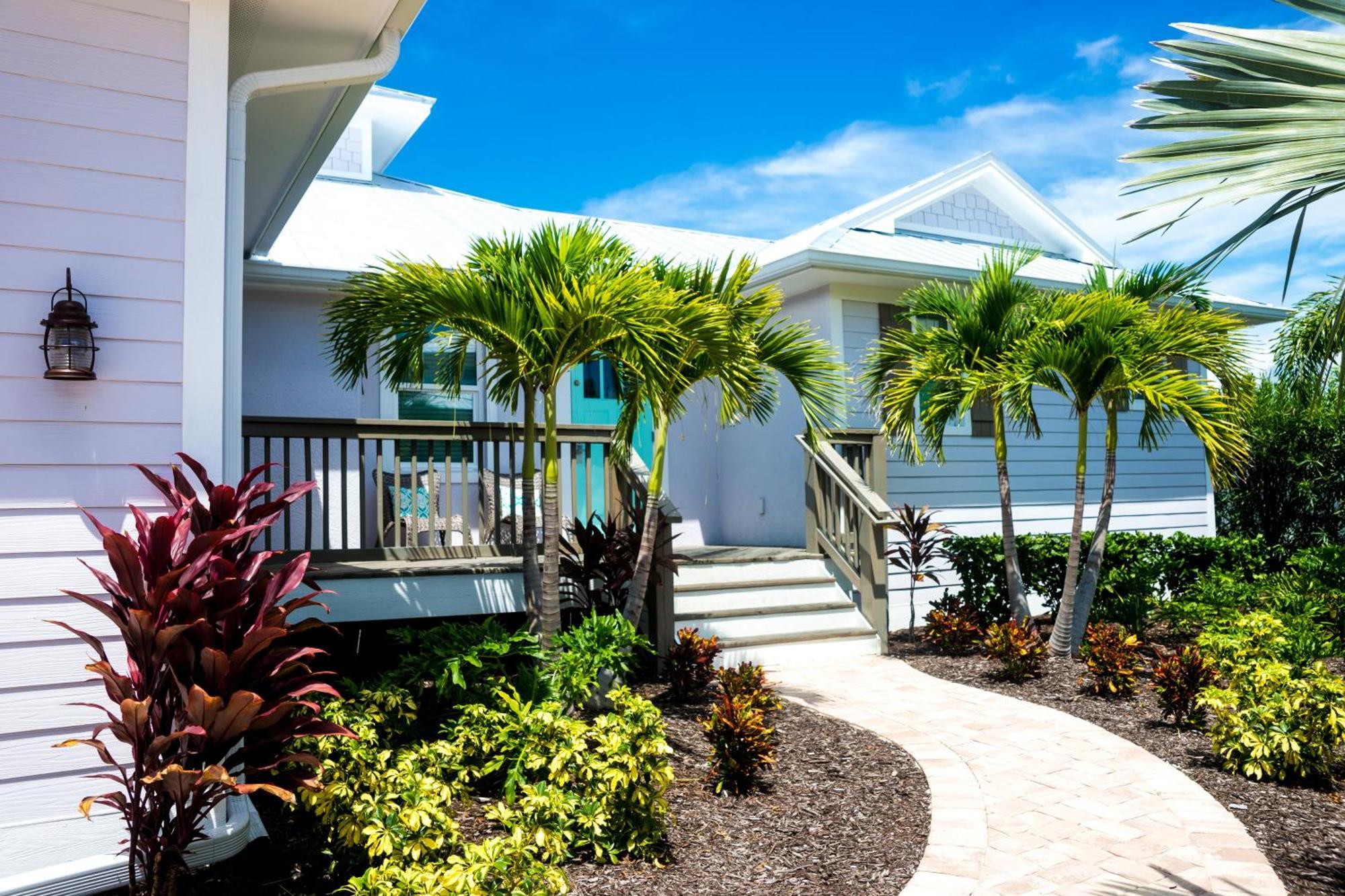 Mermaids Crossing By Retreats Holiday home