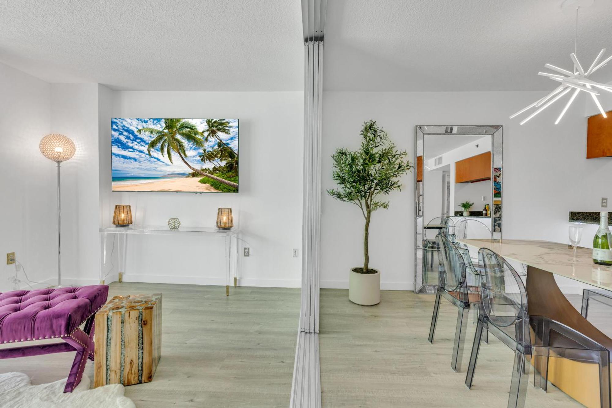 Oceanside Penthouse In Brickell Miami, Pool, Free Parking Apartment *