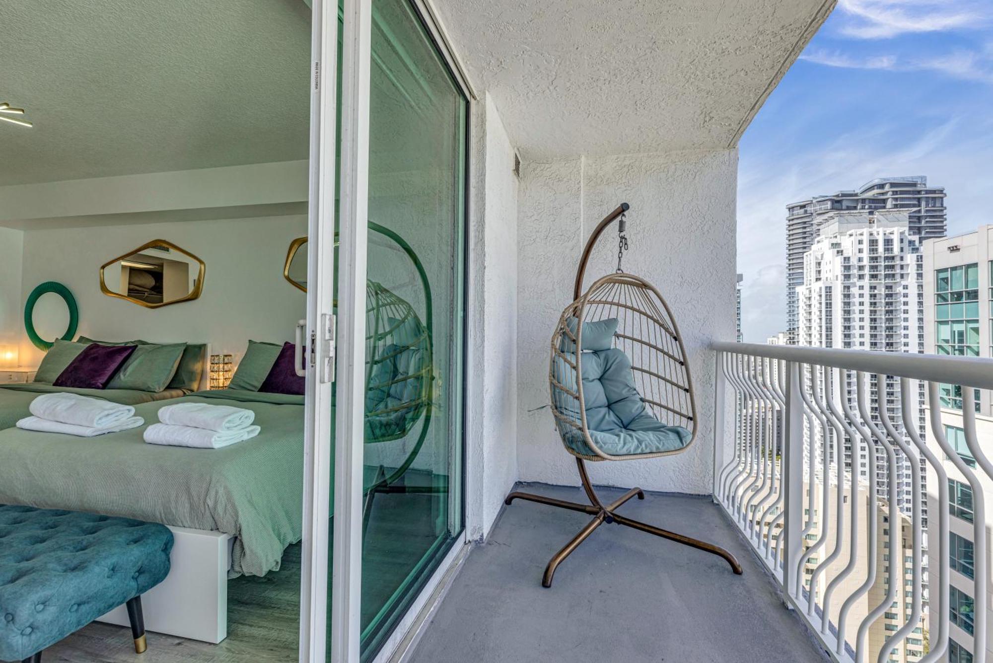 Oceanside Penthouse In Brickell Miami, Pool, Free Parking Apartment Miami