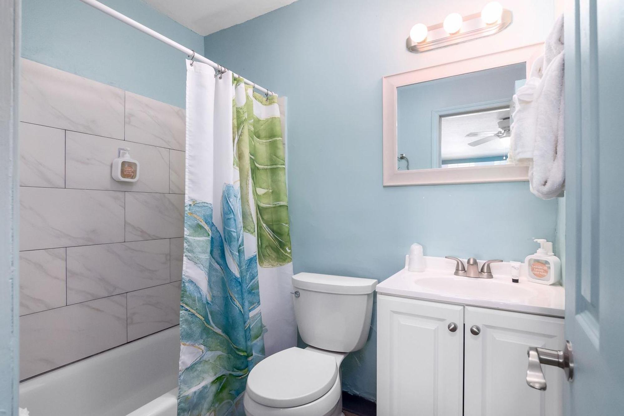 Latitude 26 Waterfront Boutique - Myers 2*