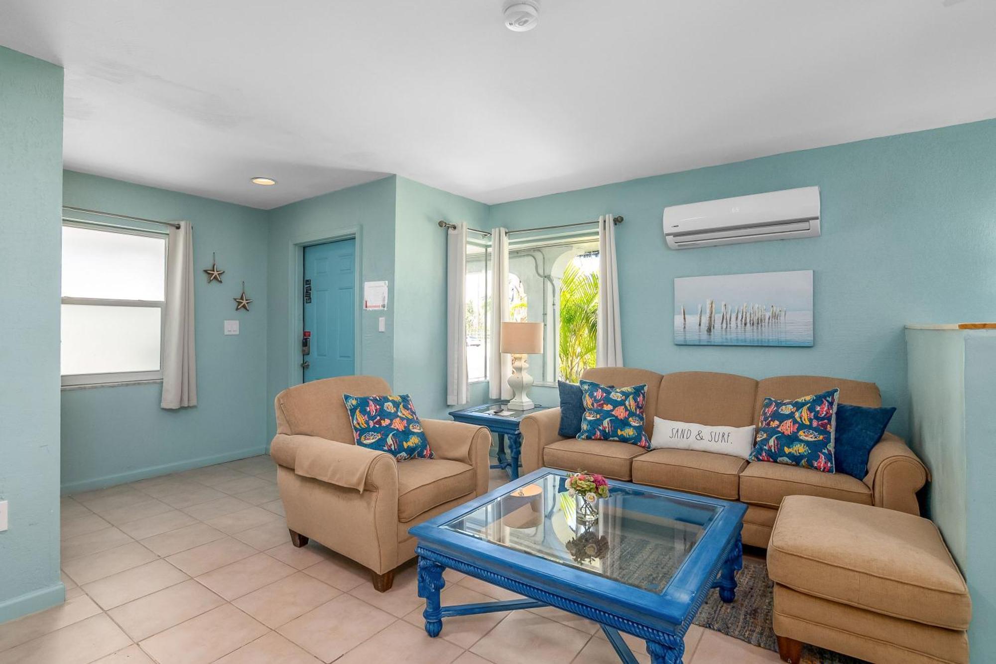 Latitude 26 Waterfront Boutique - Myers Inn 2*