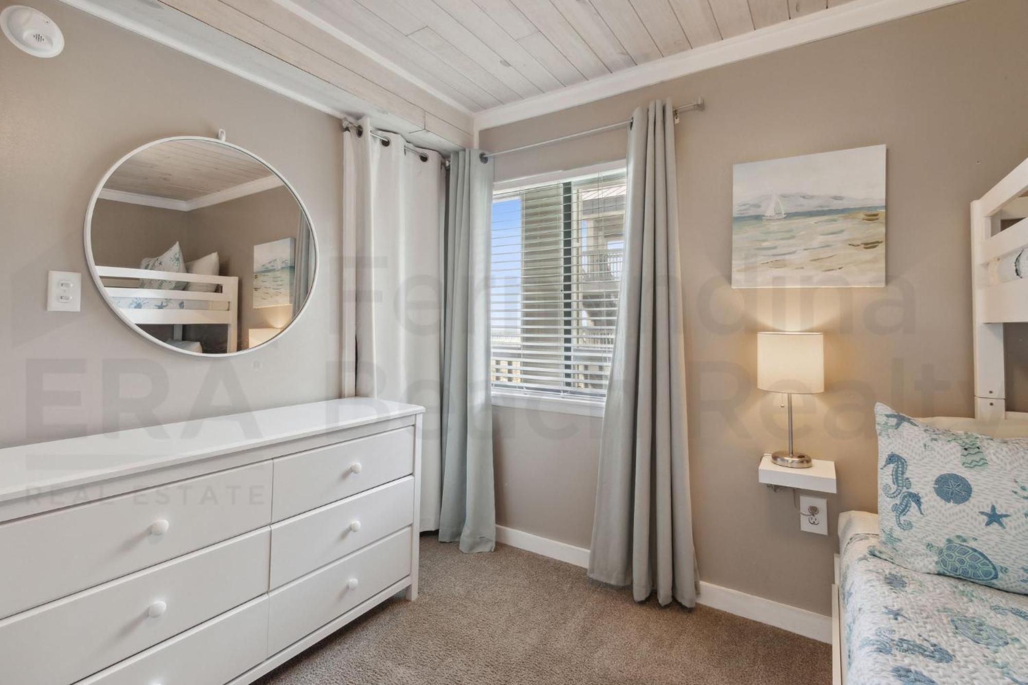 W Salt Water Pool Apartment *