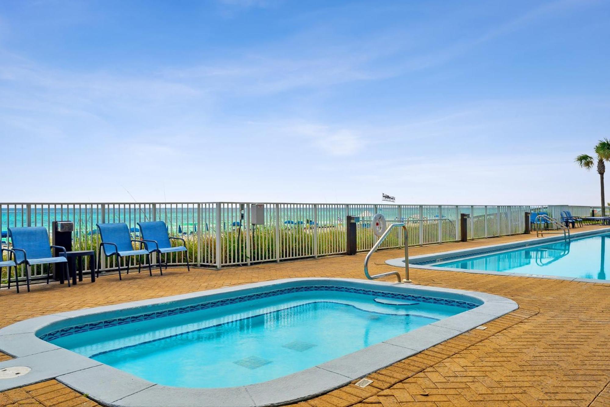 Ocean Reef Resort! Front! Free Seasonal Chairs! By Dolce Getaways Pcb *