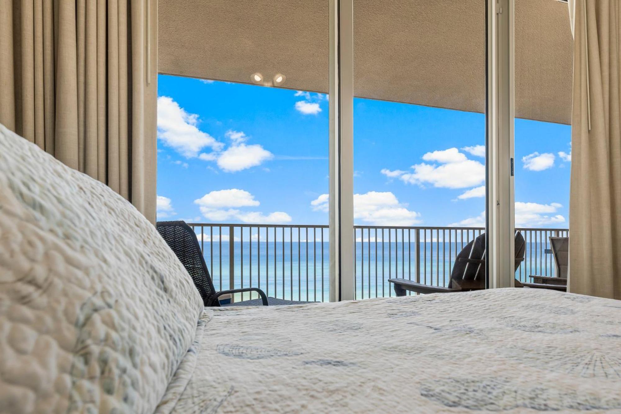 Holiday home Ocean Reef Resort! Front! Free Seasonal Chairs! By Dolce Getaways Pcb *