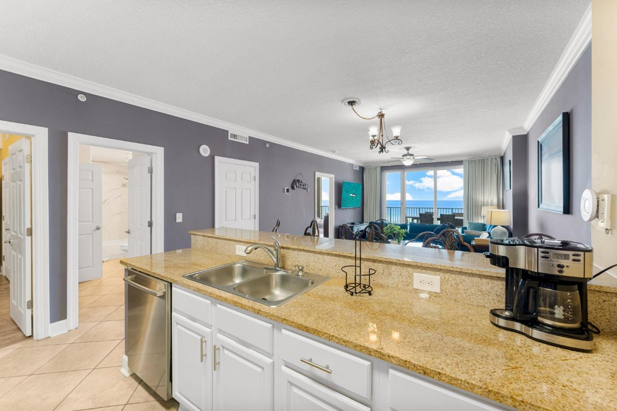 Holiday home Ocean Reef Resort! Front! Free Seasonal Chairs! By Dolce Getaways Pcb *