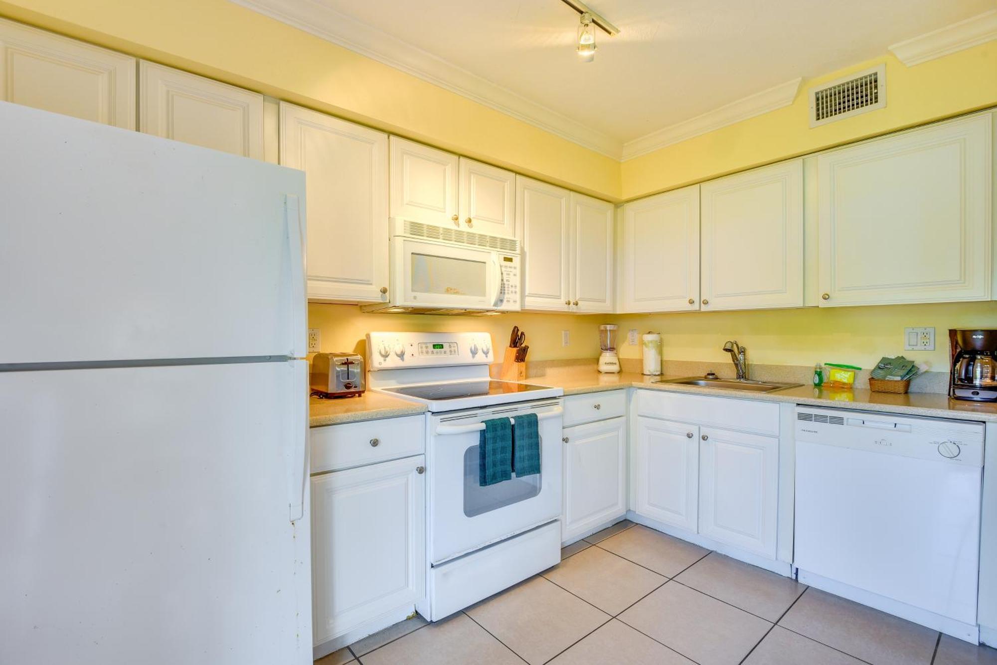 Sunlit Escape With Private * Longboat Key