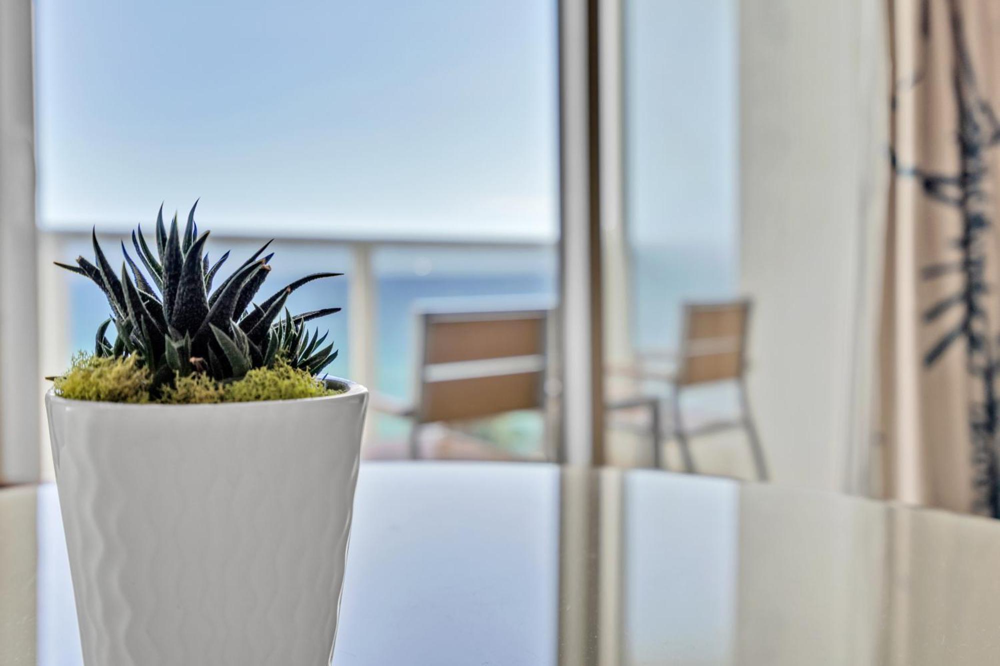 Large In Sunny Isles * Sunny Isles Beach