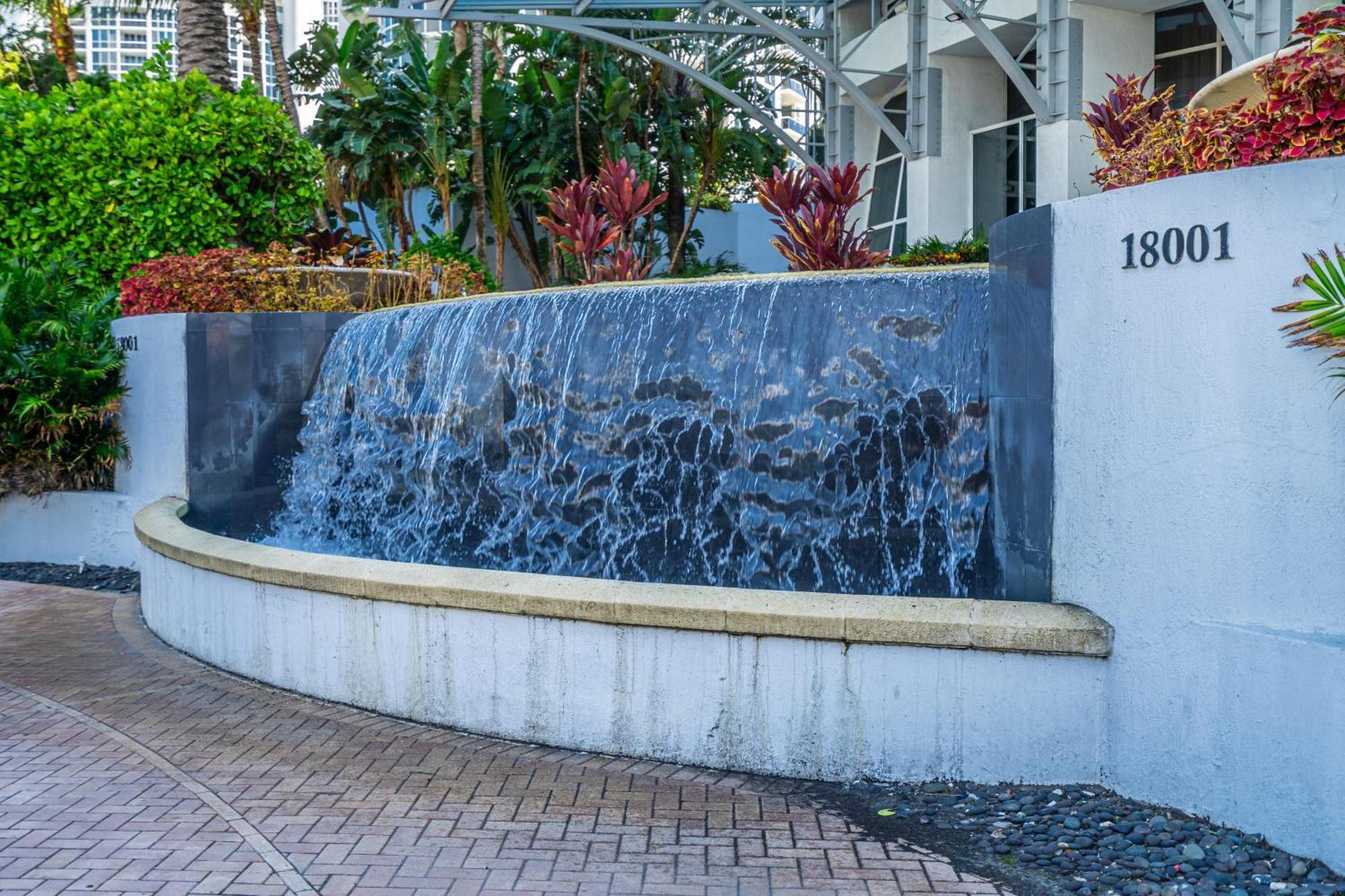 Apartment Large In Sunny Isles
