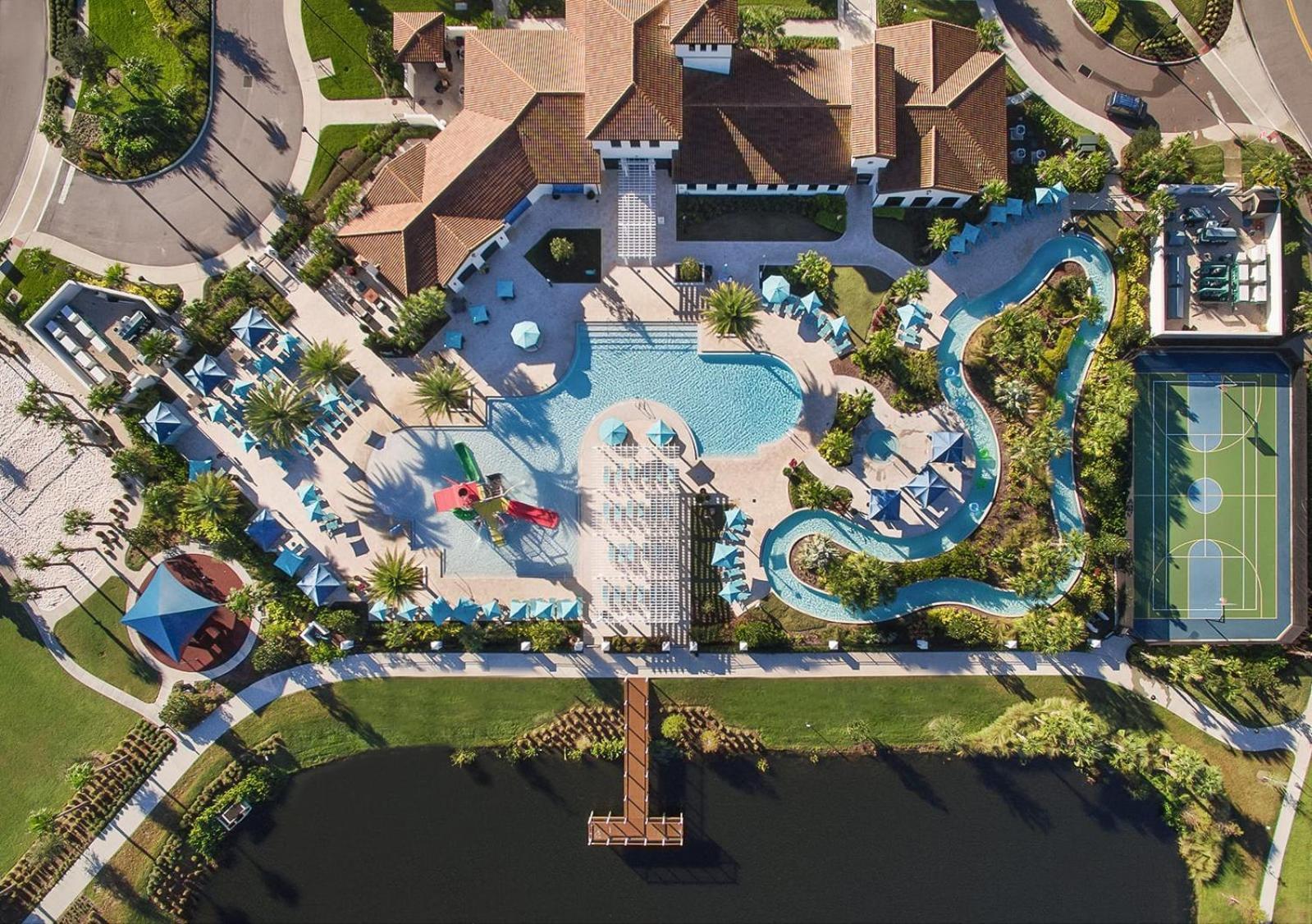 Holiday home Upstay - Theater Games Pool - Hot Tub - Sleeps 16 Kissimmee