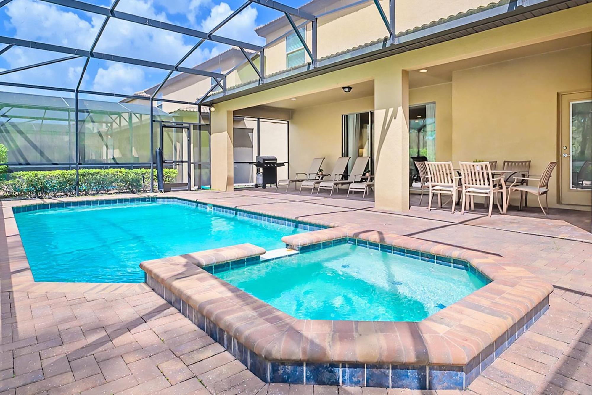 Upstay - Theater Games Pool - Hot Tub - Sleeps 16 Holiday home