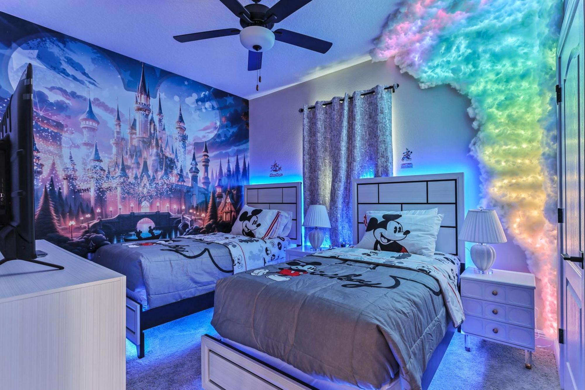 Dream Escape Near Disney-brand New *