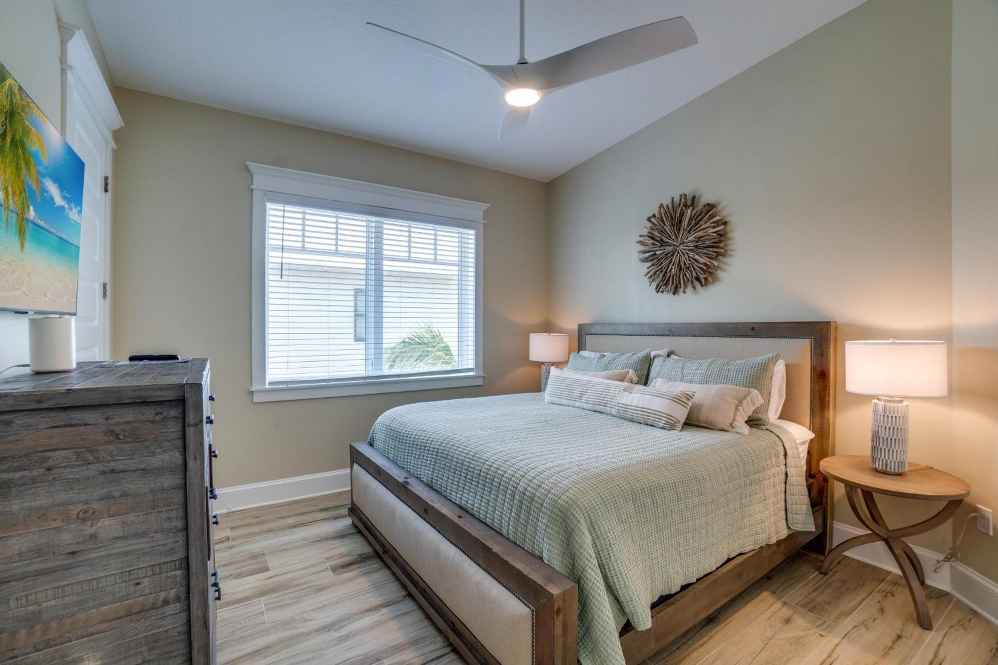 Holiday home Paradise Beach, 8 Bed, 6,5 Bath, Beachfront & Pet Friendly! Bradenton Beach