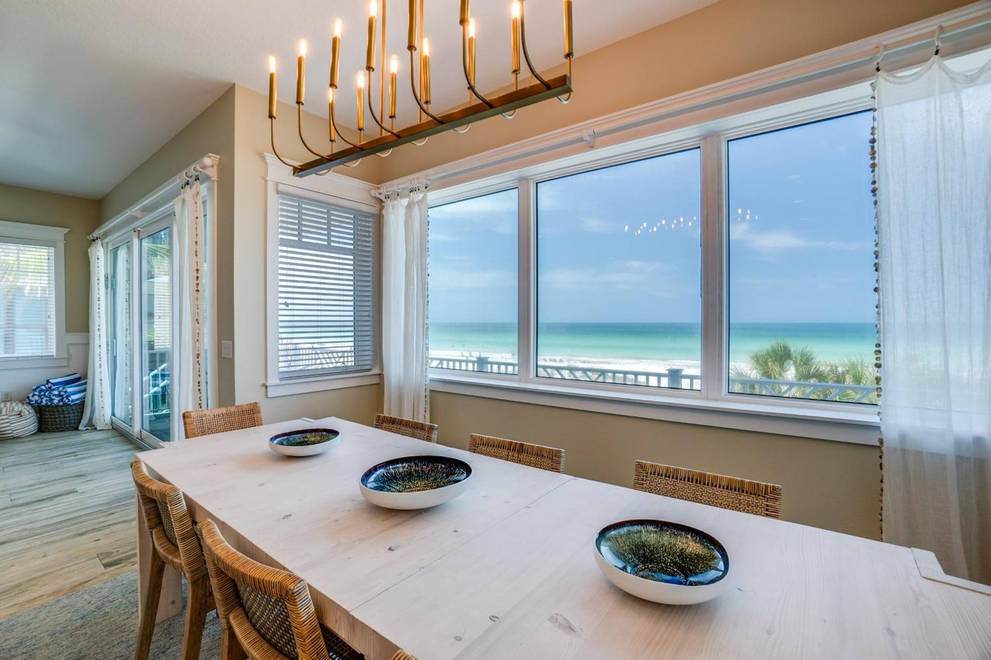 Paradise Beach, 8 Bed, 6,5 Bath, Beachfront & Pet Friendly! *