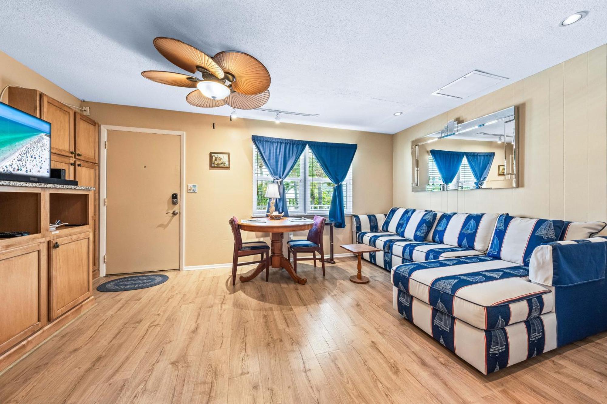 Gulf Holiday By Beachside Management Siesta Key