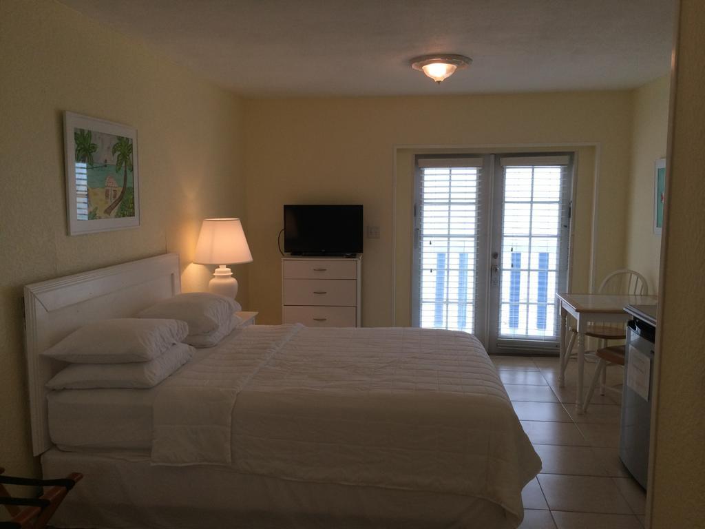La Te Da By The Sea Guest house Marathon