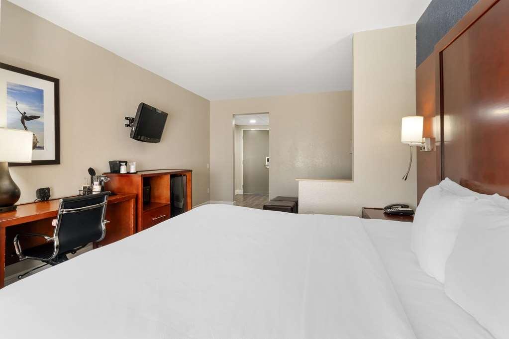 Comfort West Jacksonville