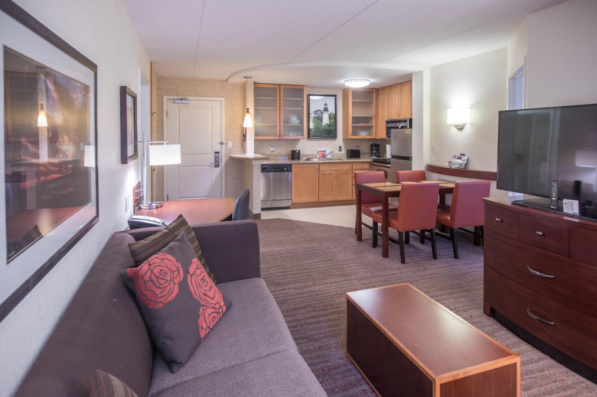 By Marriott Amelia Island 3*