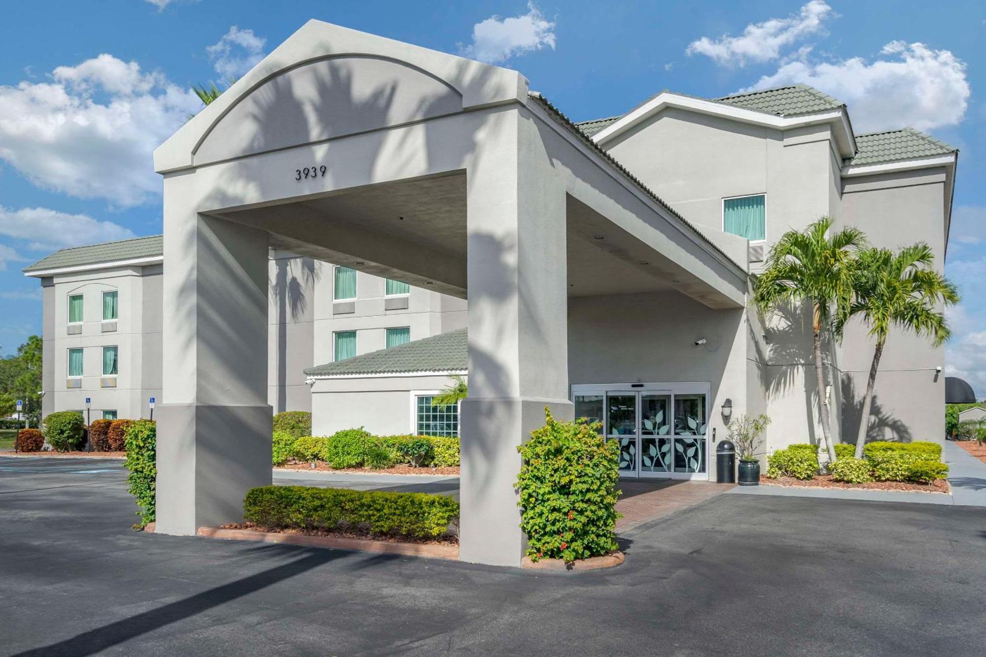 Inn Sleep Clearwater-st Petersburg Clearwater