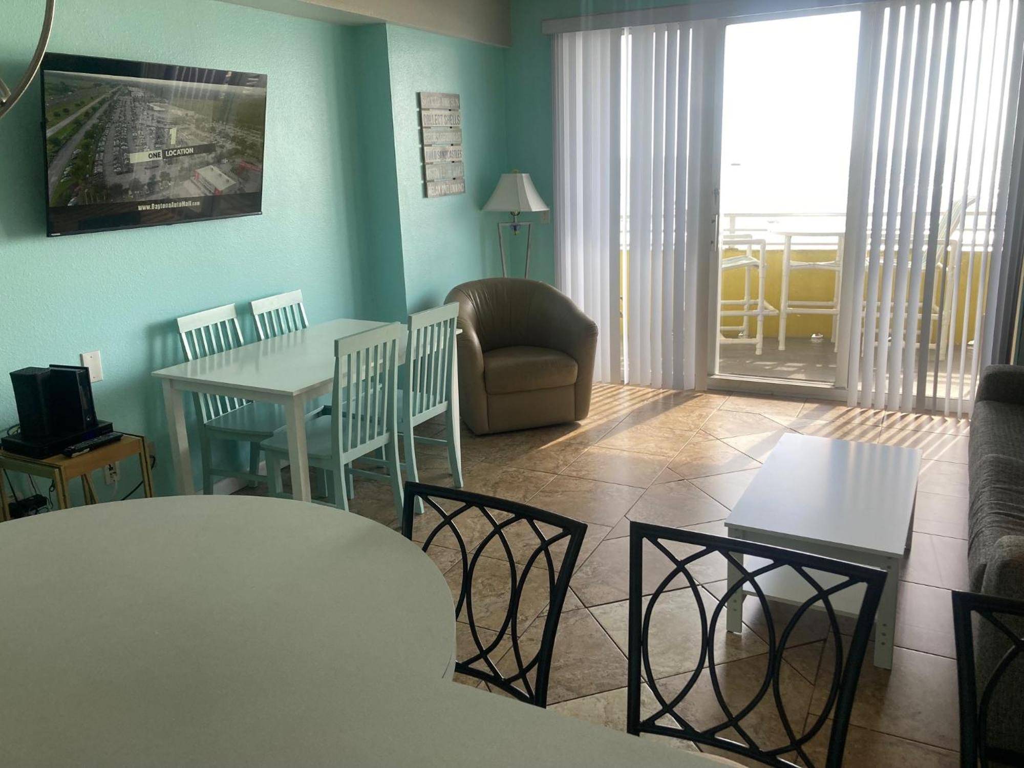 Ocean Walk - Breathtaking Ocean Front View Holiday home Daytona Beach