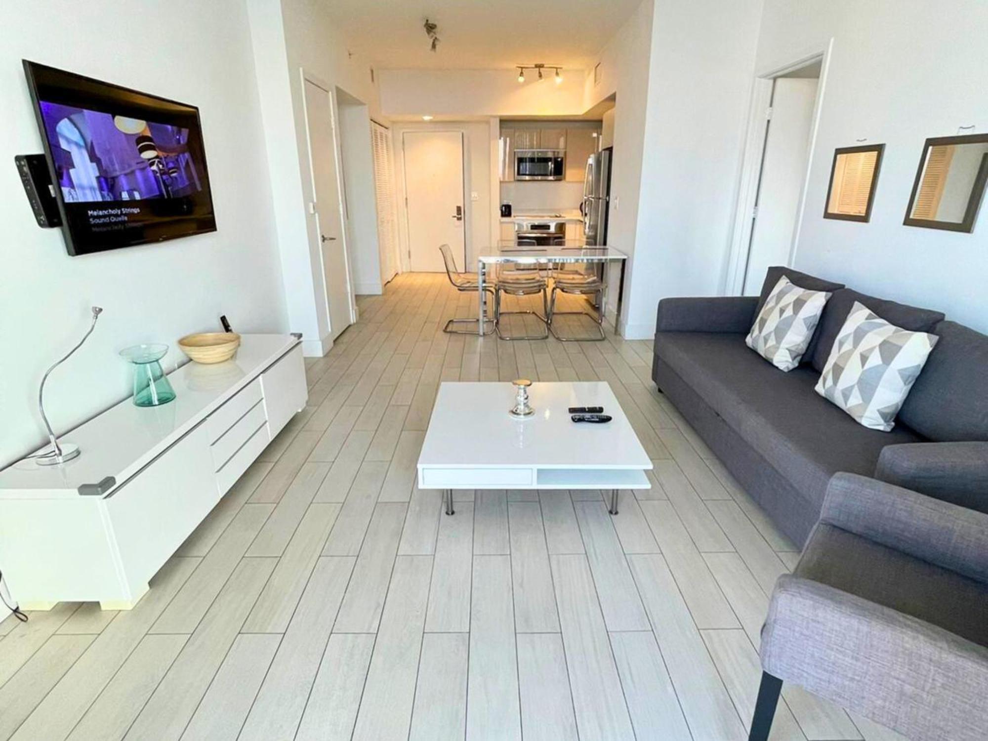 Mvr At Beachwalk Apartment Hallandale Beach