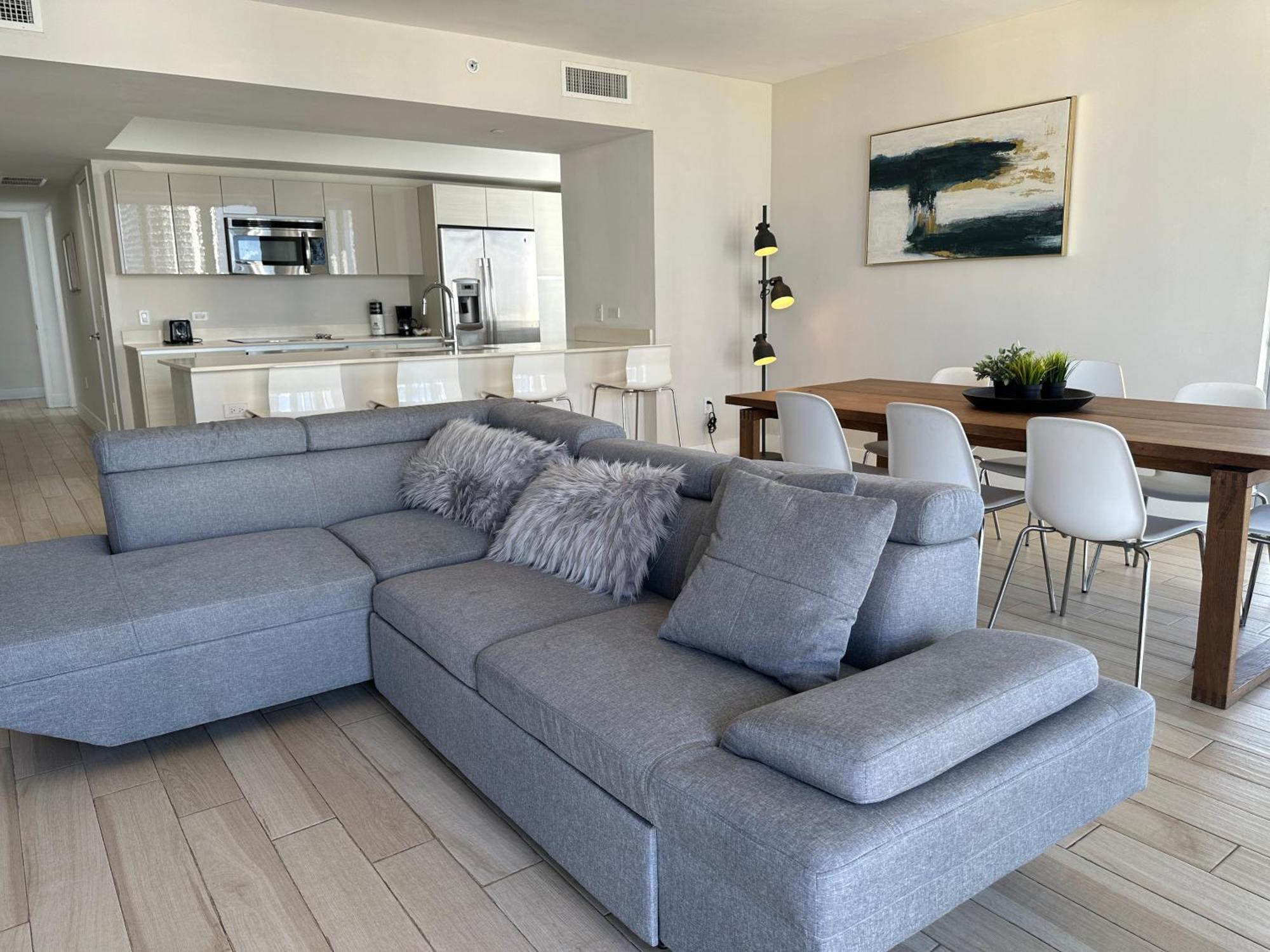 Apartment Mvr At Beachwalk