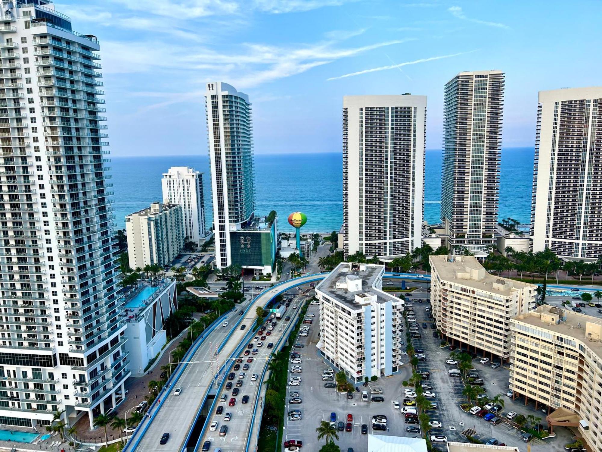 Mvr At Beachwalk * Hallandale Beach
