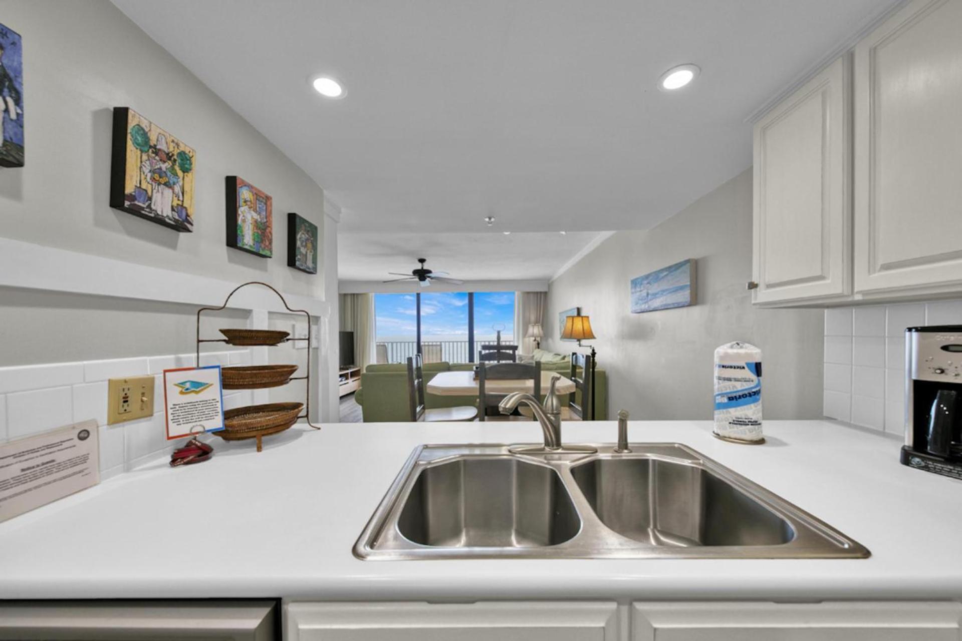 One Seagrove Place 1206 Holiday home
