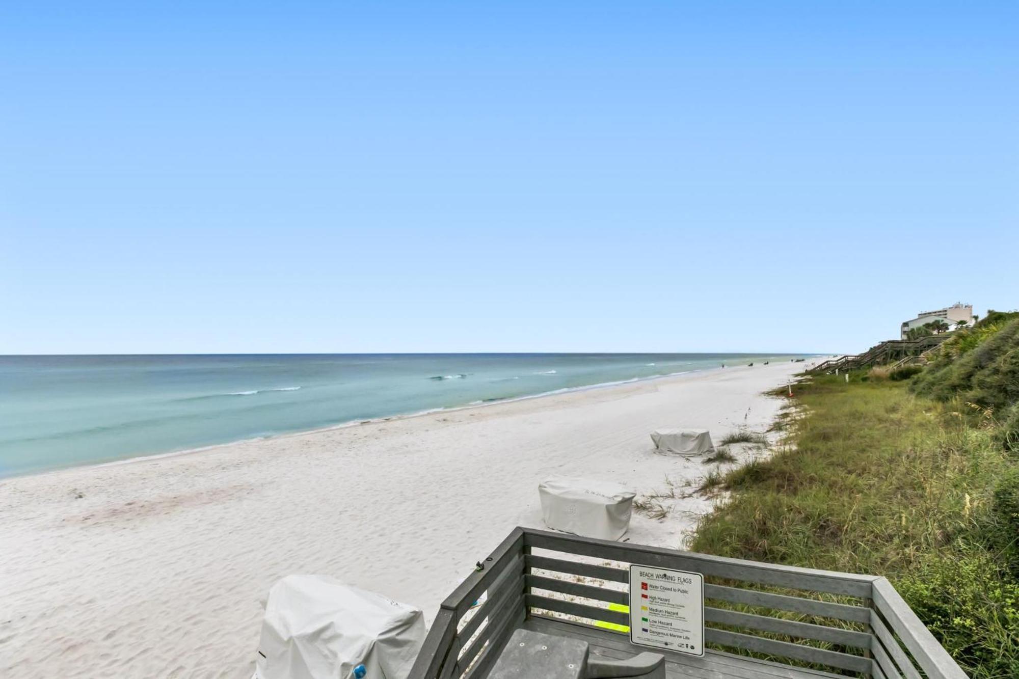 One Seagrove Place 1206