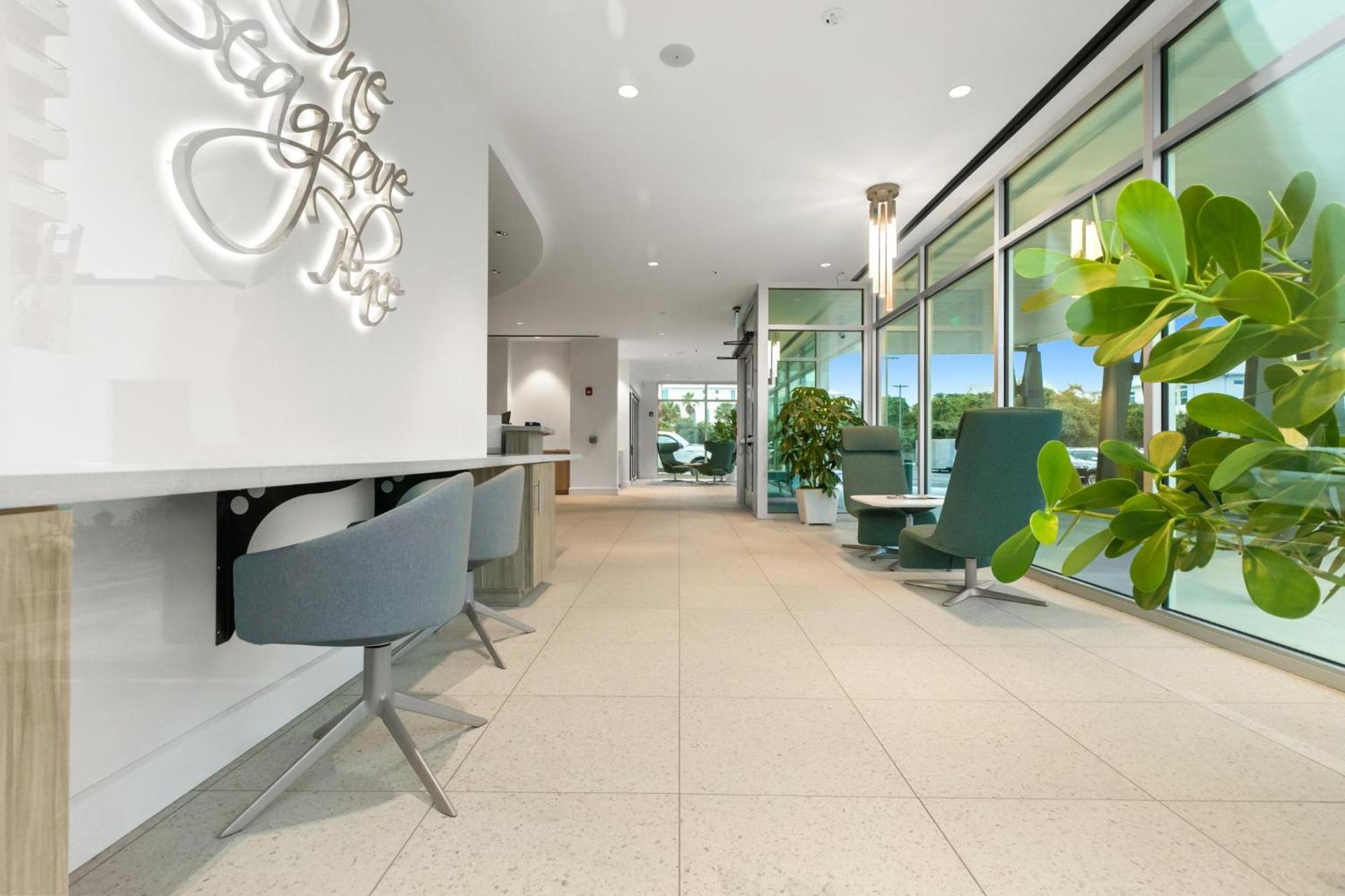 One Seagrove Place 1206 Holiday home
