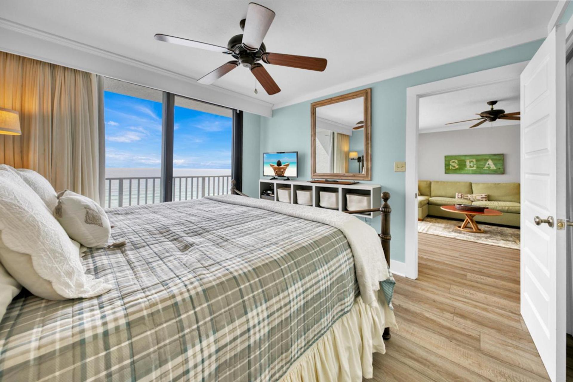 Holiday home One Seagrove Place 1206