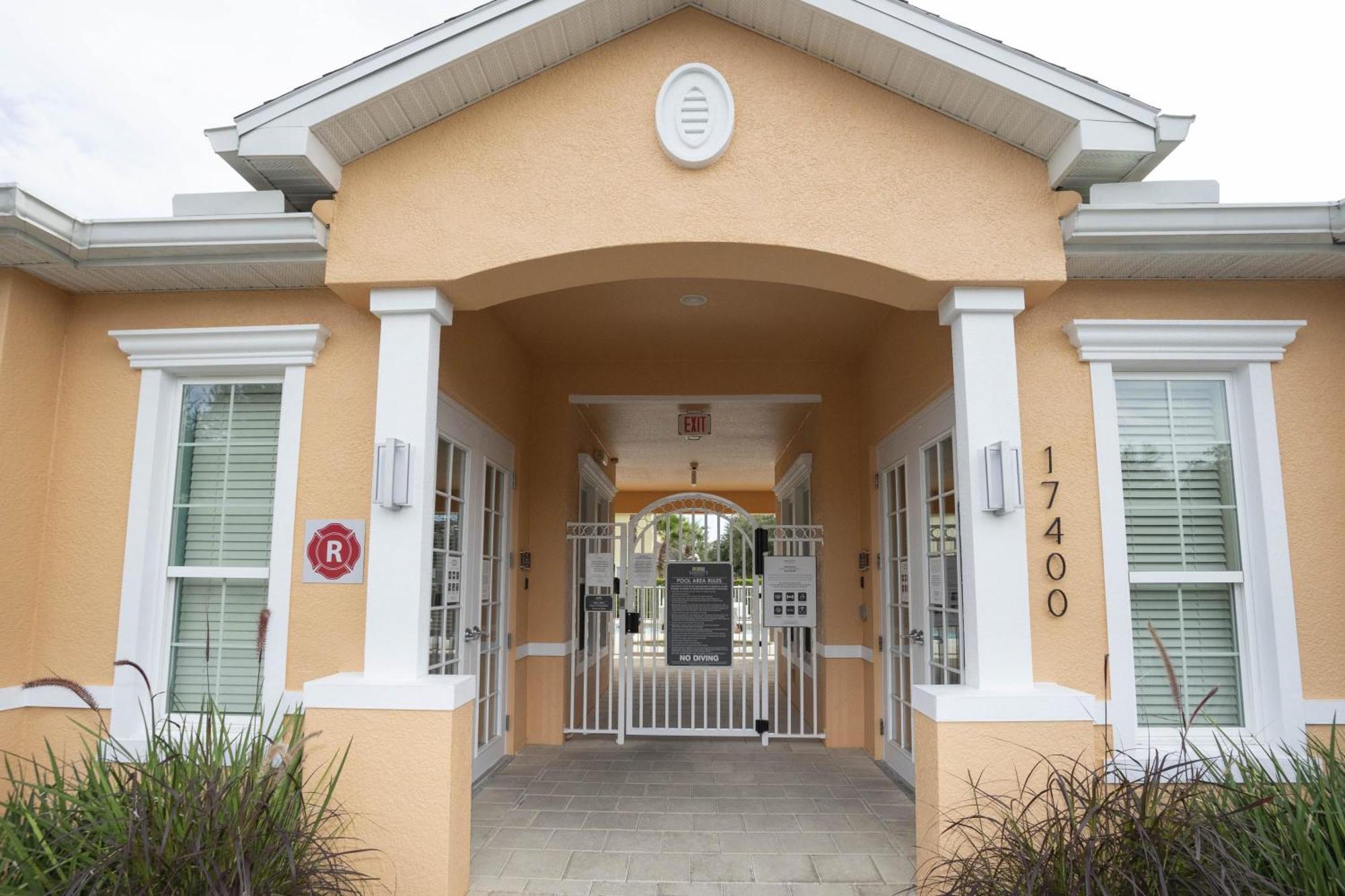 Charming 3bd W Pool Close To At Serenity 1639 Holiday home *