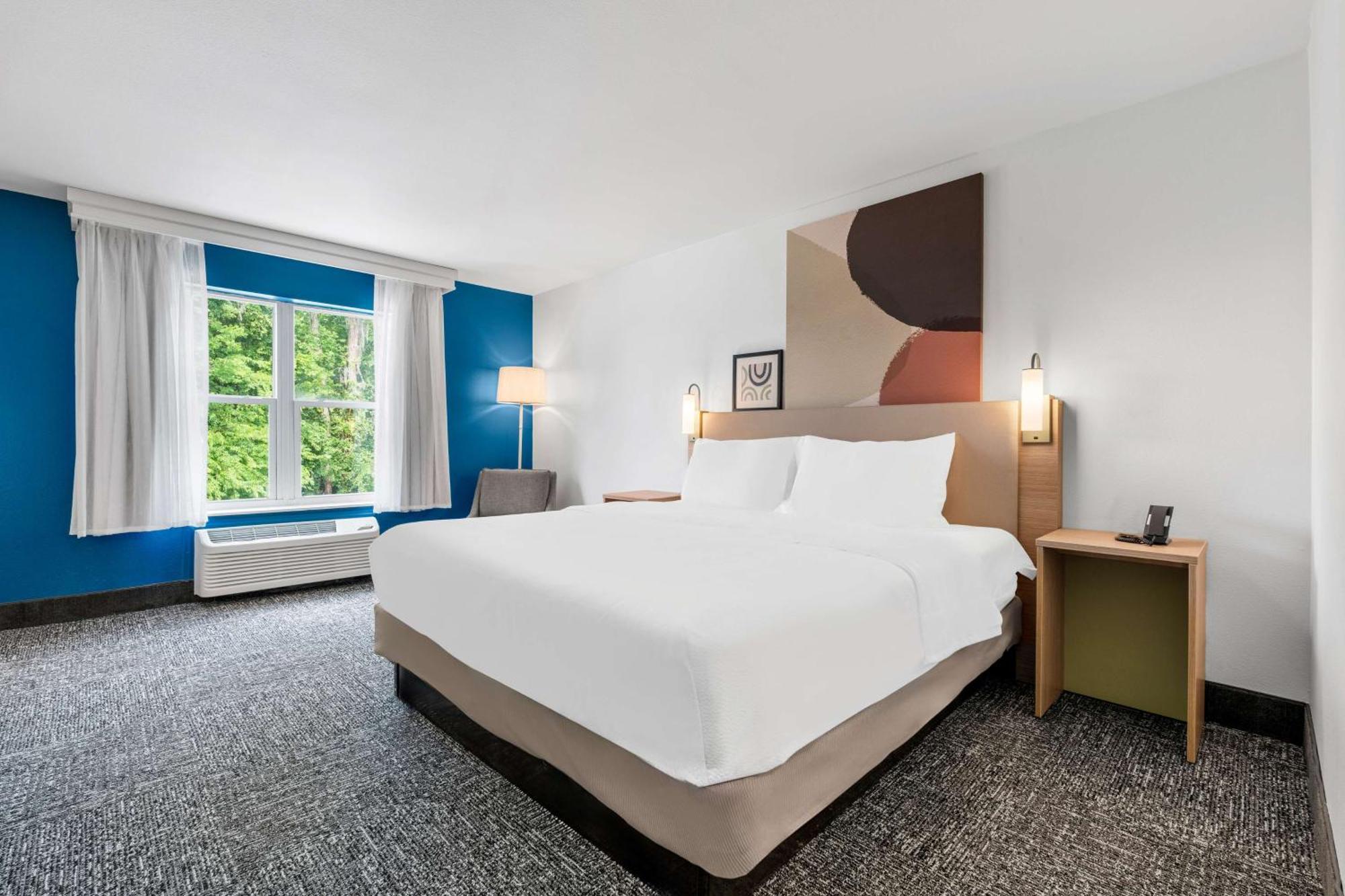 Spark By Hilton I 95 Hotel 3*