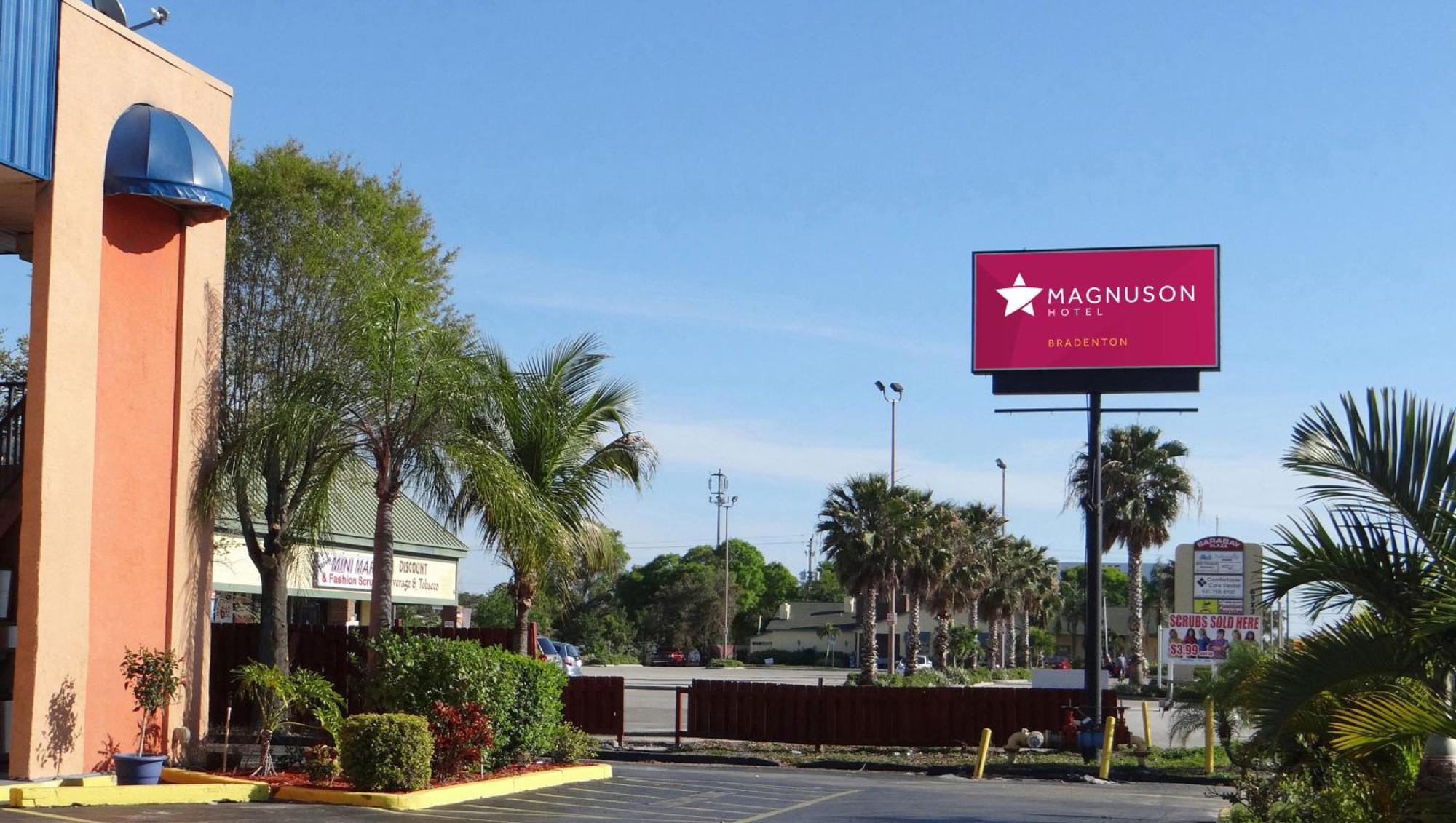 Magnuson Hotel 2*