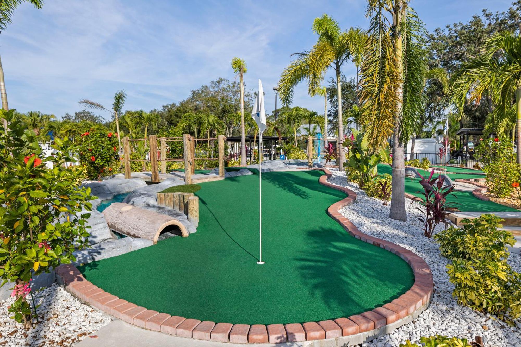 Sun Outdoors Sarasota 2*