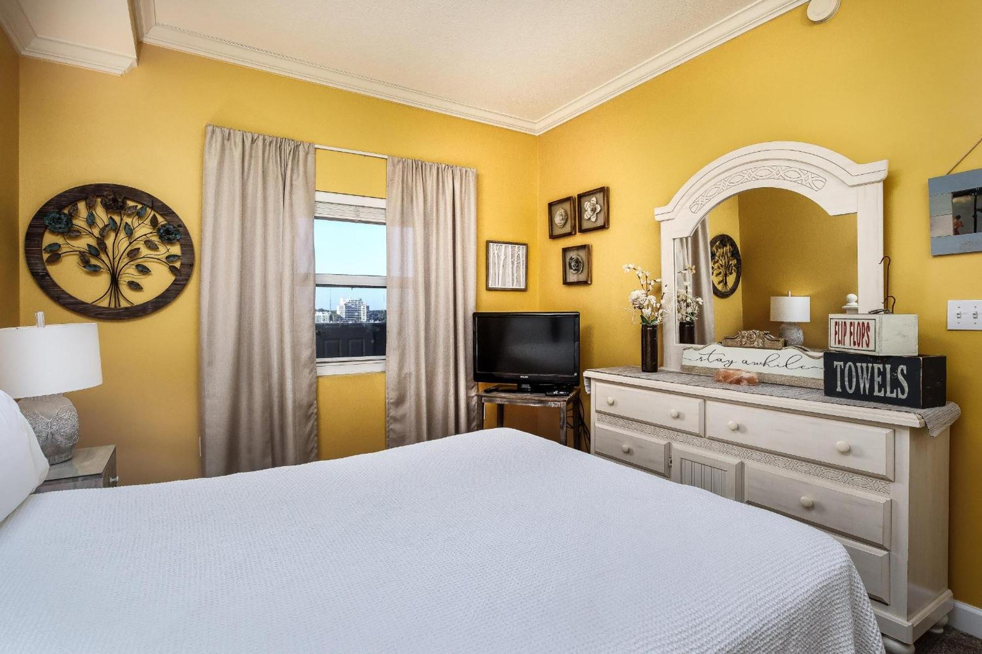 Pelican Isle 611 Apartment Fort Walton Beach